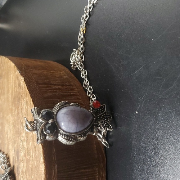 N3432 - Picture 1 of 2